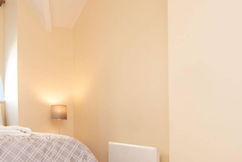 Appartement Latin Quarter Luxury à Galway Extérieur photo