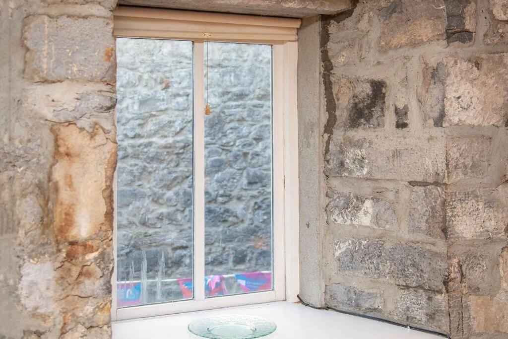 Appartement Latin Quarter Luxury à Galway Extérieur photo